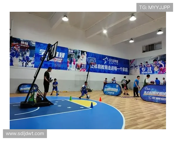 球迷热议焦点背后球队变局与未来走向解析赛季风云与战术革新全景观察 - 副本 (4) - 副本