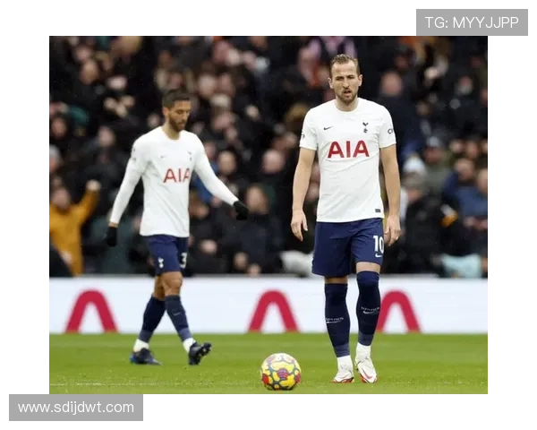 英超最新战报分析揭示积分榜变动与关键球员表现